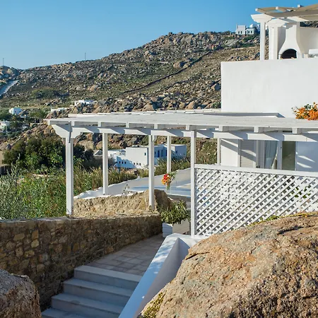 Super Rockies Super Paradise Beach (Mykonos)